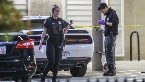 Atlanta police investigated a shooting Thursday morning that injured a security guard outside an Old Fourth Ward apartment building. The guard was shot around 5 a.m. while making rounds at the Station 464 Apartments on Boulevard, according to police.