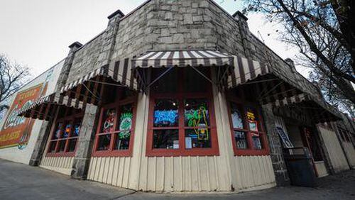 Manuel’s Tavern on brink of permanent closure