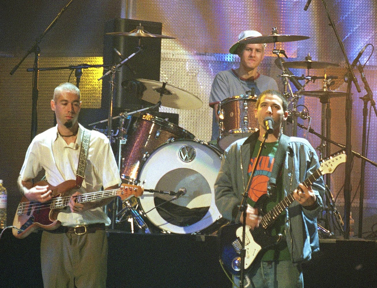 See which music icons we said farewell to this year.