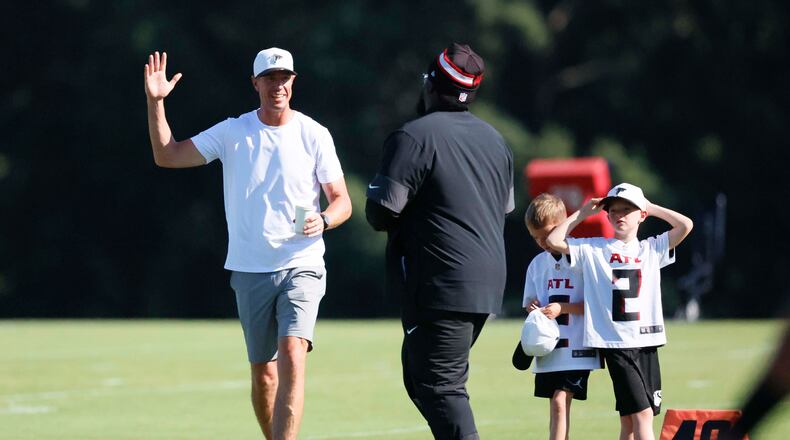 Former Atlanta Falcons quarterback Matt Ryan is reportedly in talks with team officials about taking on a "significant" front-office role with his former team. (Miguel Martinez/AJC)