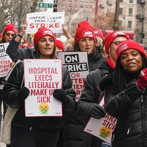 Striking nurses demonstrate outside Mt. Sinai Morningside Hospital, in New York, Wednesday, Jan. 14, 2026. (AP Photo/Richard Drew)