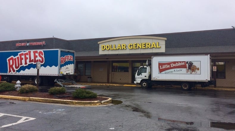 Loading time for shopper favorites at the Dollar General in South DeKalb. Photo by Bill Torpy
