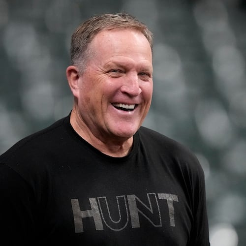 FILE - Milwaukee Brewers manager Pat Murphy watches during batting practice ahead of Game 1 of baseball's National League Championship Series between the Milwaukee Brewers and the Los Angeles Dodgers, Oct. 12, 2025, in Milwaukee. (AP Photo/Brynn Anderson, File)