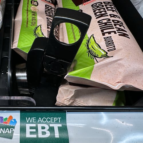 The federal government shutdown has meant the Department of Labor isn't publishing federal jobs data, meaning the economic picture is too distorted for economists and policymakers to make predictions and decisions. (Allison Robbert/AP) (AP Photo/Nam Y. Huh)