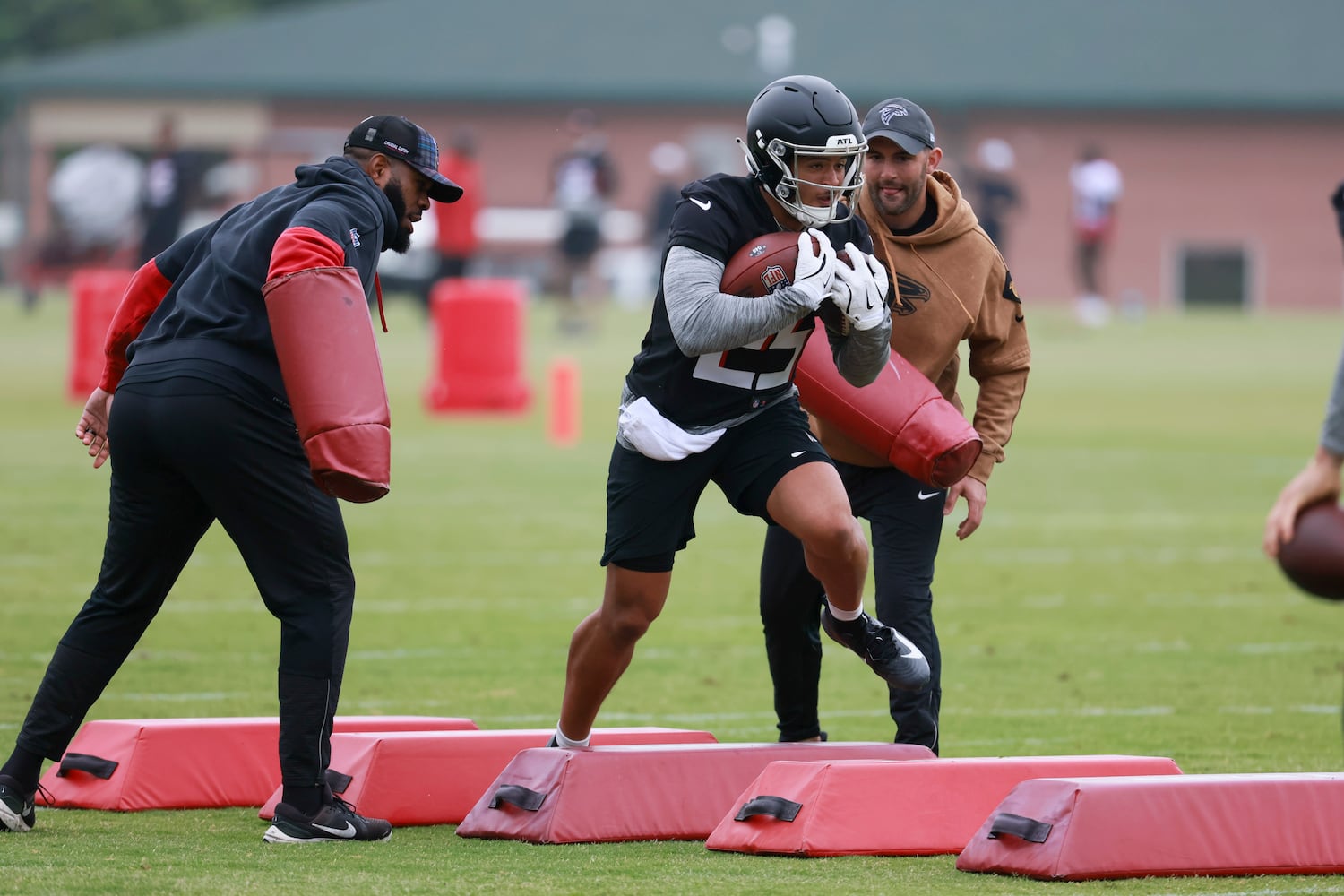 052825 falcons ota photos