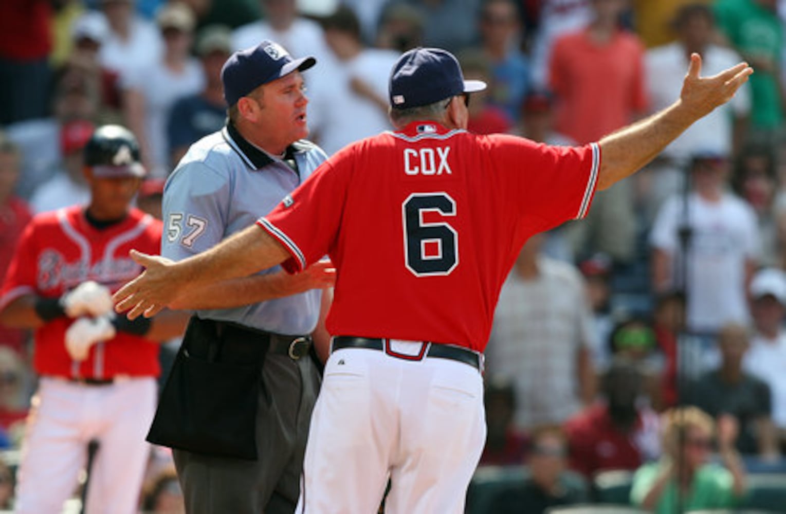 Braves win longest game in Turner Field history
