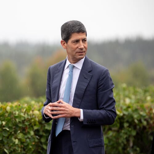 Fed Chair Kevin Warsh arrives at the annual Jackson Hole Economic Policy Symposium on Friday, Aug. 28, 2026, in Moran, Wyo. (AP Photo/Amber Baesler)