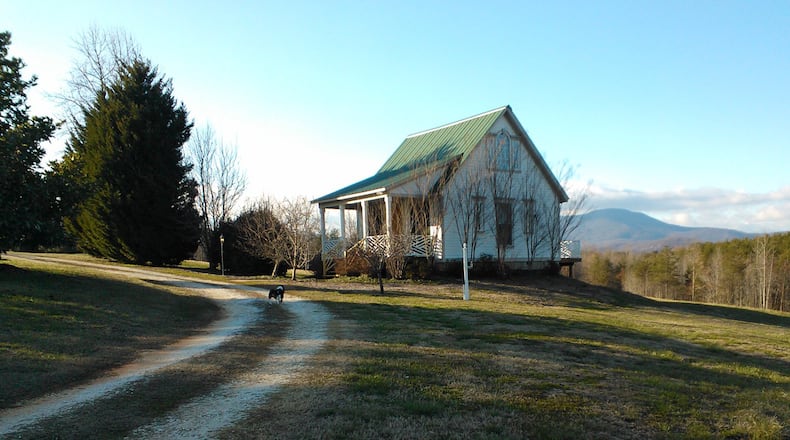 The cabins on the property of the Red Horse Inn come with plenty of privacy and spectacular views.