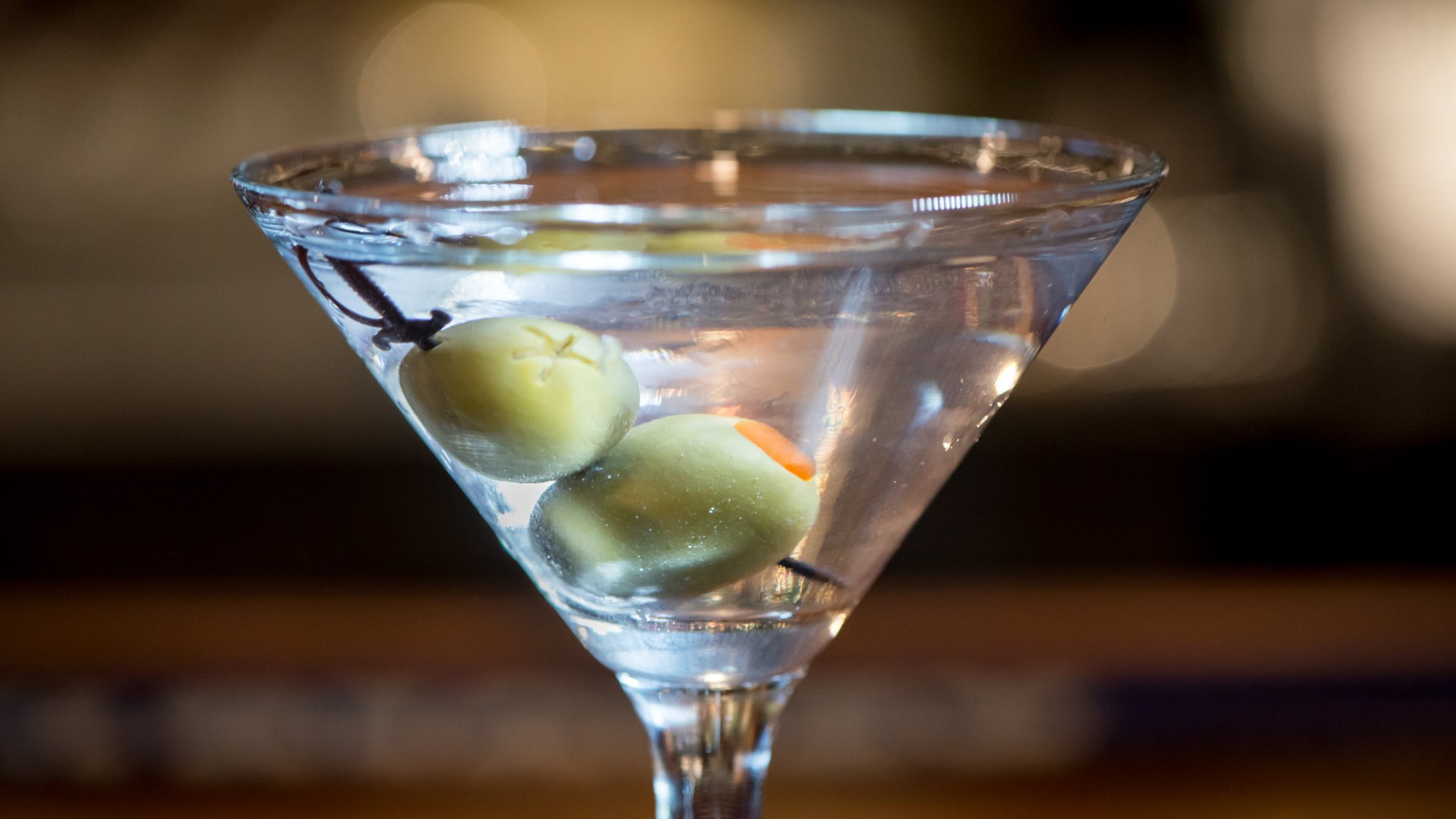 The Colonnade’s classic gin martini has its own style. (Courtesy of Mia Yakel)
