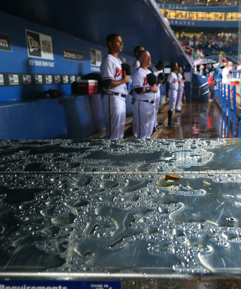 Braves vs. Phillies, Game 1