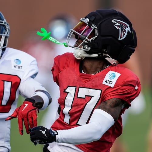 Atlanta Falcons Zachariah Branch (17) works for a catch against Darnay Holmes during a Atlanta Falcons training camp, Monday, Aug. 3, 2026, in Flowery Branch, Ga. (AP Photo/Mike Stewart)