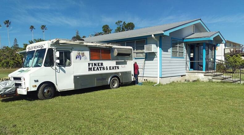 Meyer's Finer Meats & Eats food truck (Meyer's Finer Meats & Eats)