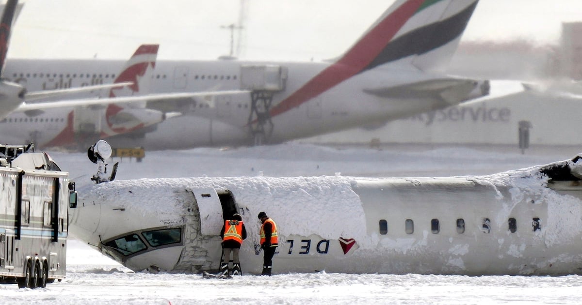 Delta Connection crash in Toronto sparks lawsuits, pilot questions