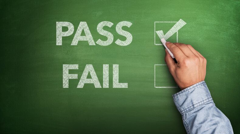 The University System of Georgia is requiring the state’s public colleges to award letter grades rather than pass/fail as many other places are doing.