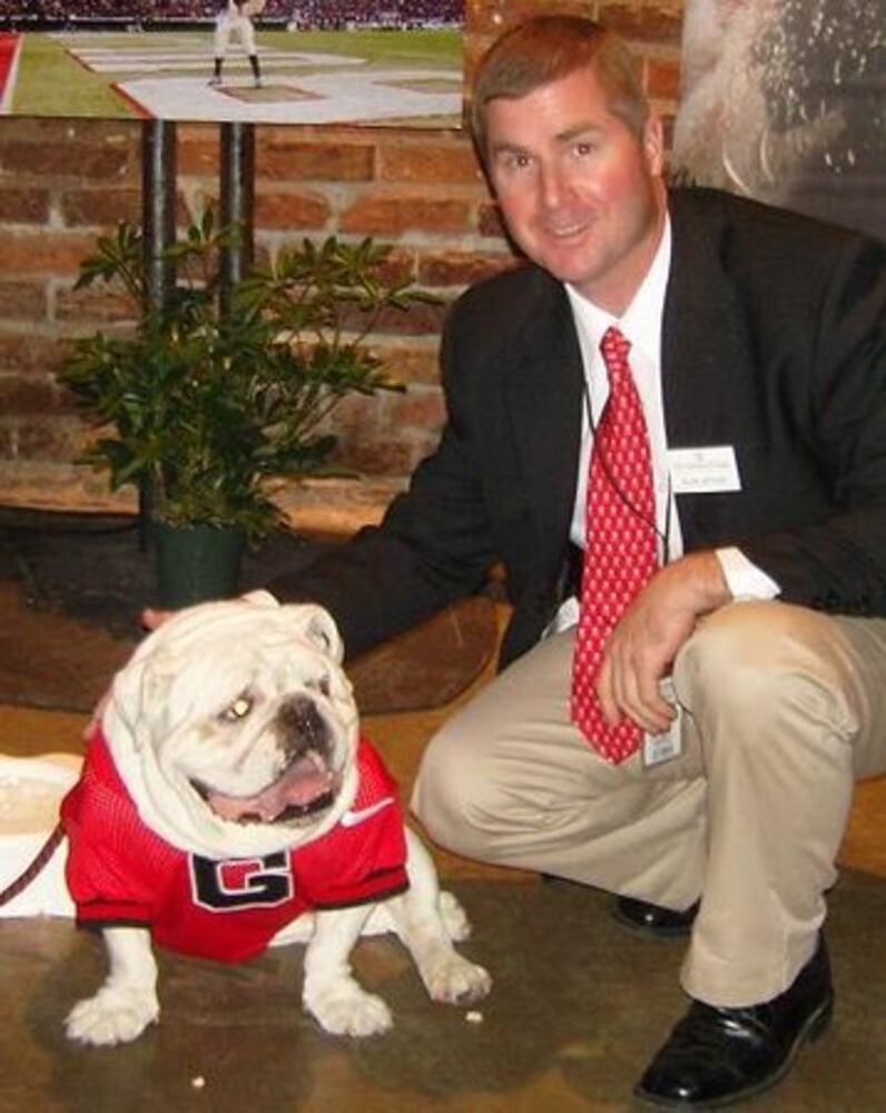 Fans pictures of Uga VI -- No. 1