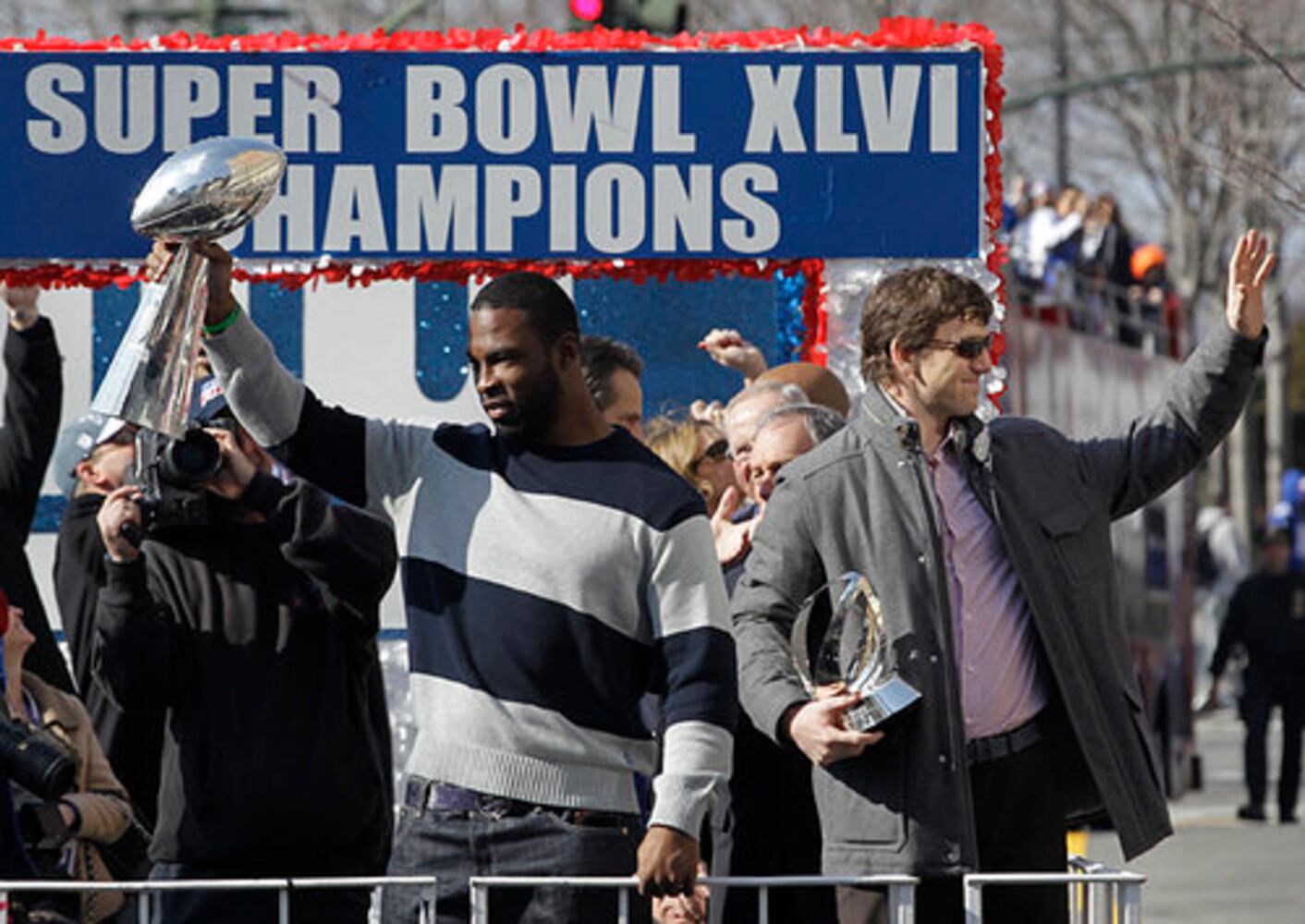 N.Y. fetes Giants with Super Bowl parade