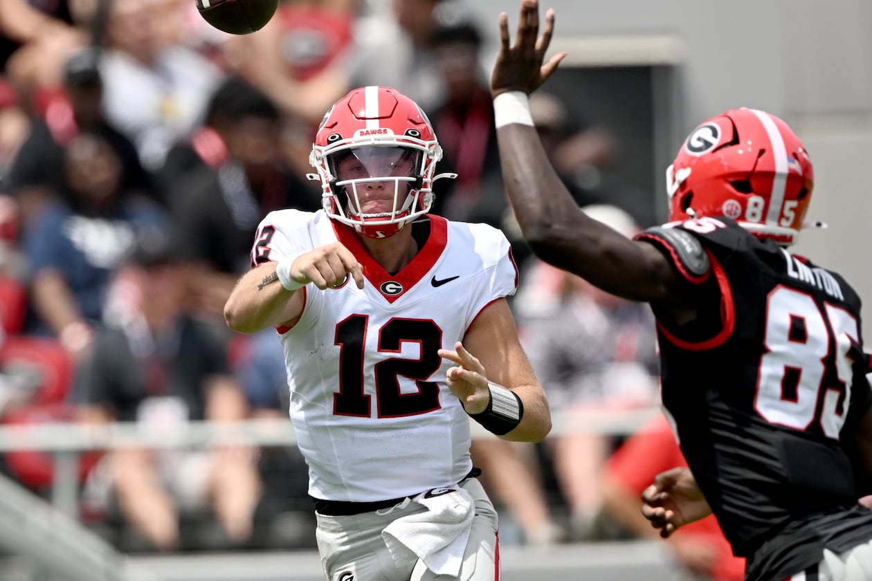 Georgia quarterback Ryan Puglisi gets off a pass during 2026 G-Day spring football game at Sanford Stadium, Saturday, April 18, 2026, in Athens. (Hyosub Shin/AJC)