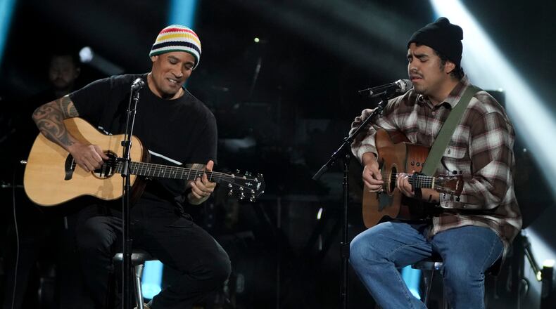 AMERICAN IDOL - "211 (All-Star Duets)" - The remaining 10 contestants of the Top 20 perform duets with all-star celebrity partners from The Wiltern in Los Angeles, as the search for America's next superstar continues on The ABC Television Network, MONDAY, APRIL 8 (8:00-10:00 p.m. EDT), streaming and on demand. Following the performances, the tension will rise as the remaining 10 contestants find out who has made the last seven spots, rounding out the Top 14 during a final elimination that will leave audiences stunned. (ABC/Eric McCandless)
BEN HARPER, ALEJANDRO ARANDA