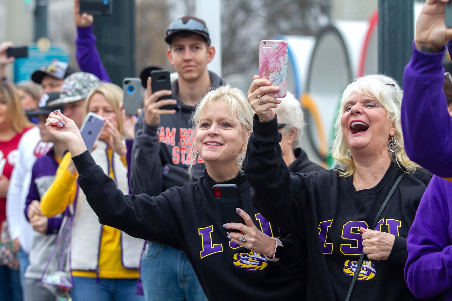 PHOTOS: 2019 Chick-fil-A Peach Bowl parade and fan fest