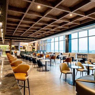 Delta Air Lines celebrated the opening of the new 24,000-square-foot D Concourse Sky Club at Hartsfield-Jackson Atlanta International Airport last April. It was the first new Sky Club to come to Atlanta in nearly 10 years. (Chris Rank/Rank Studios 2025)