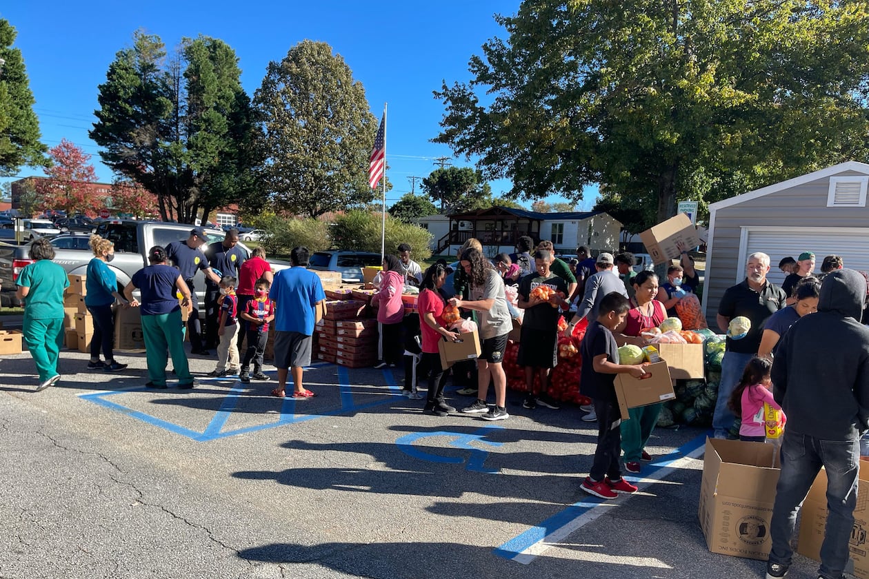 Volunteers prepare for Gwinnett's drive-thru Mobile Food Distribution. (Courtesy Gwinnett County)
