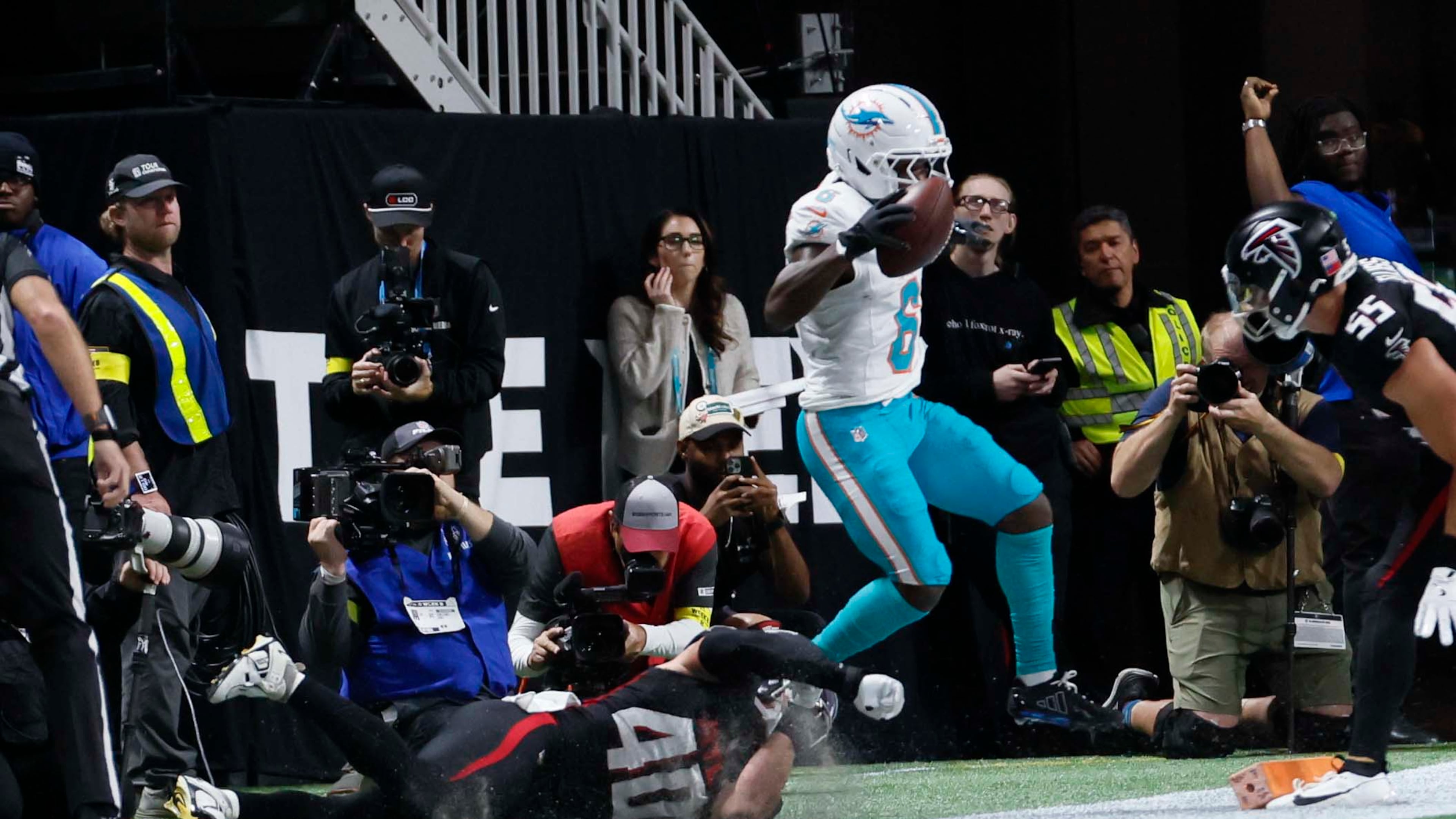 The Dolphins entered Sunday's game against the Falcons with a 1-6 record, but they didn't play like it in a dominating 34-10 win. (Miguel Martinez/AJC)