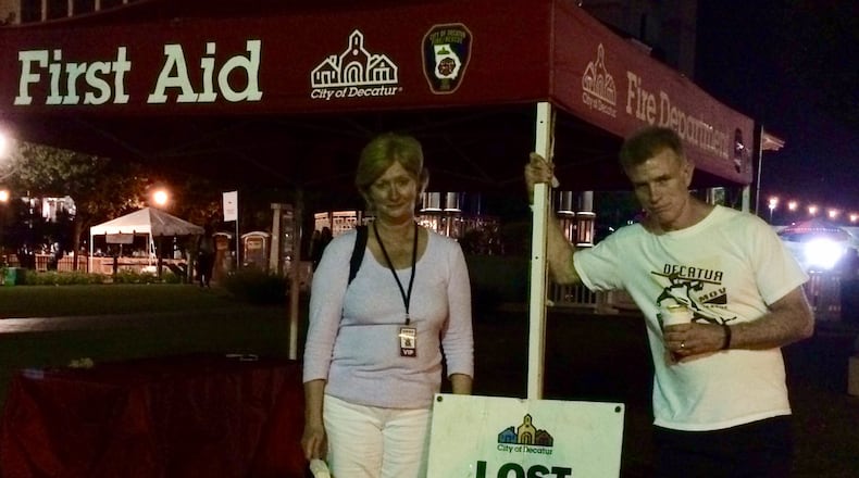 Julie Torpy doesn't tolerate rowdy kids when at a restaurant, here with husband Bill Torpy. (Courtesy Hank Klibanoff)