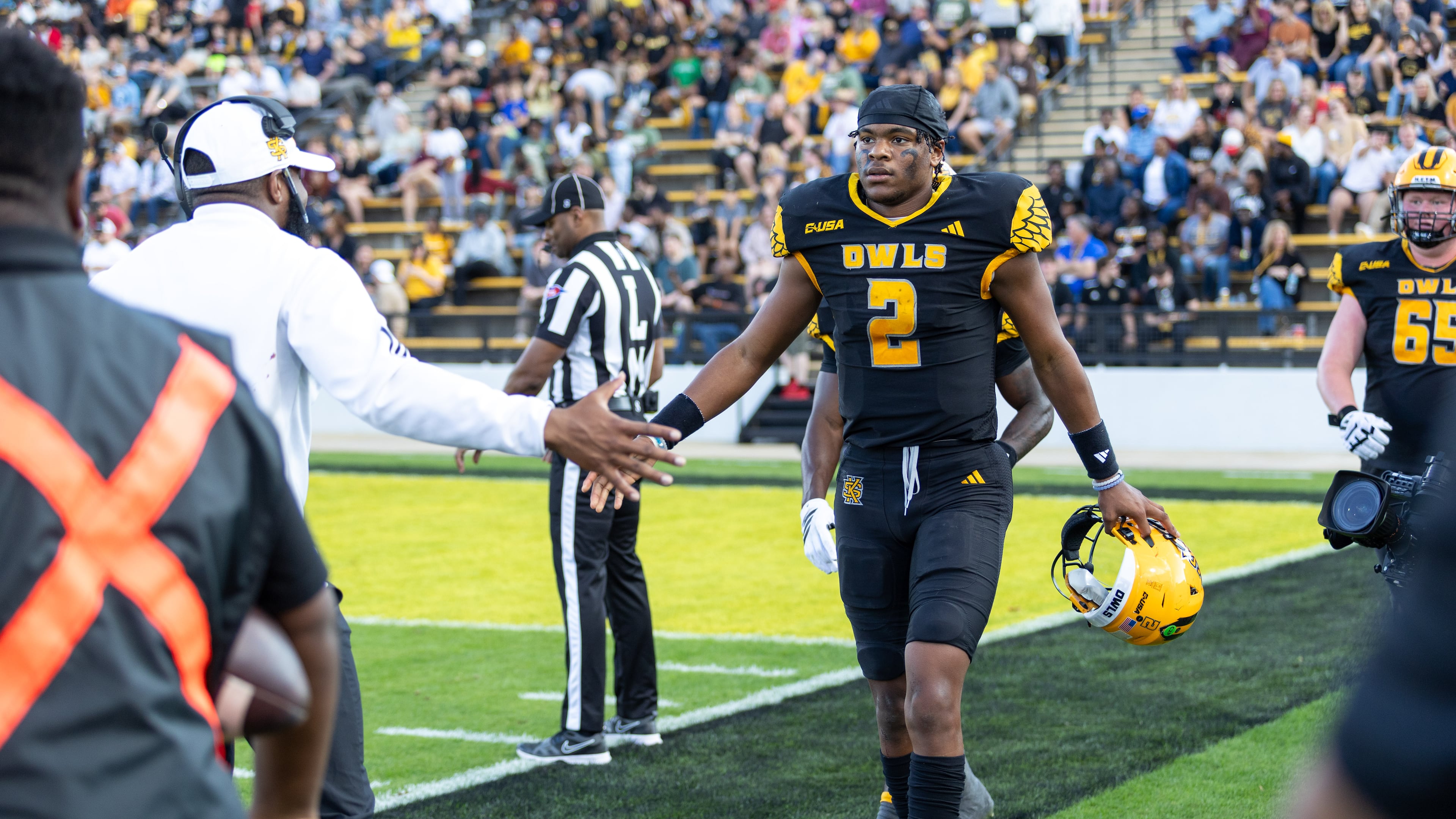 Amari Odom threw for a school-record five touchdowns in Kennesaw State's win over Missouri State on Nov. 22, 2025, (Raegan Armstrong - Kennesaw State)