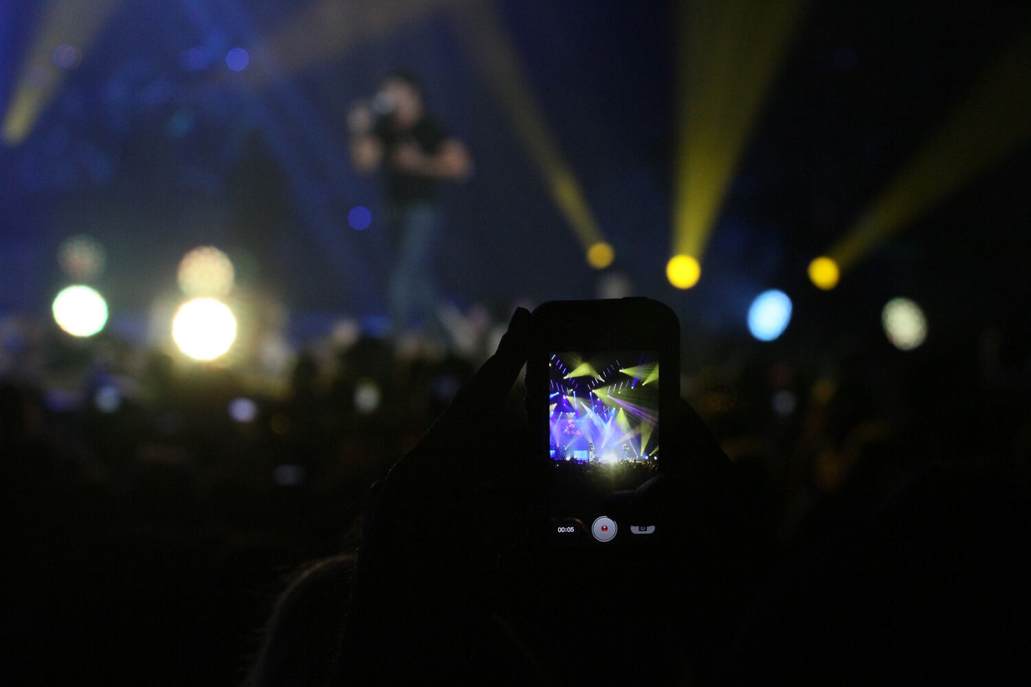 Luke Bryan, Florida Georgia Line play Lakewood