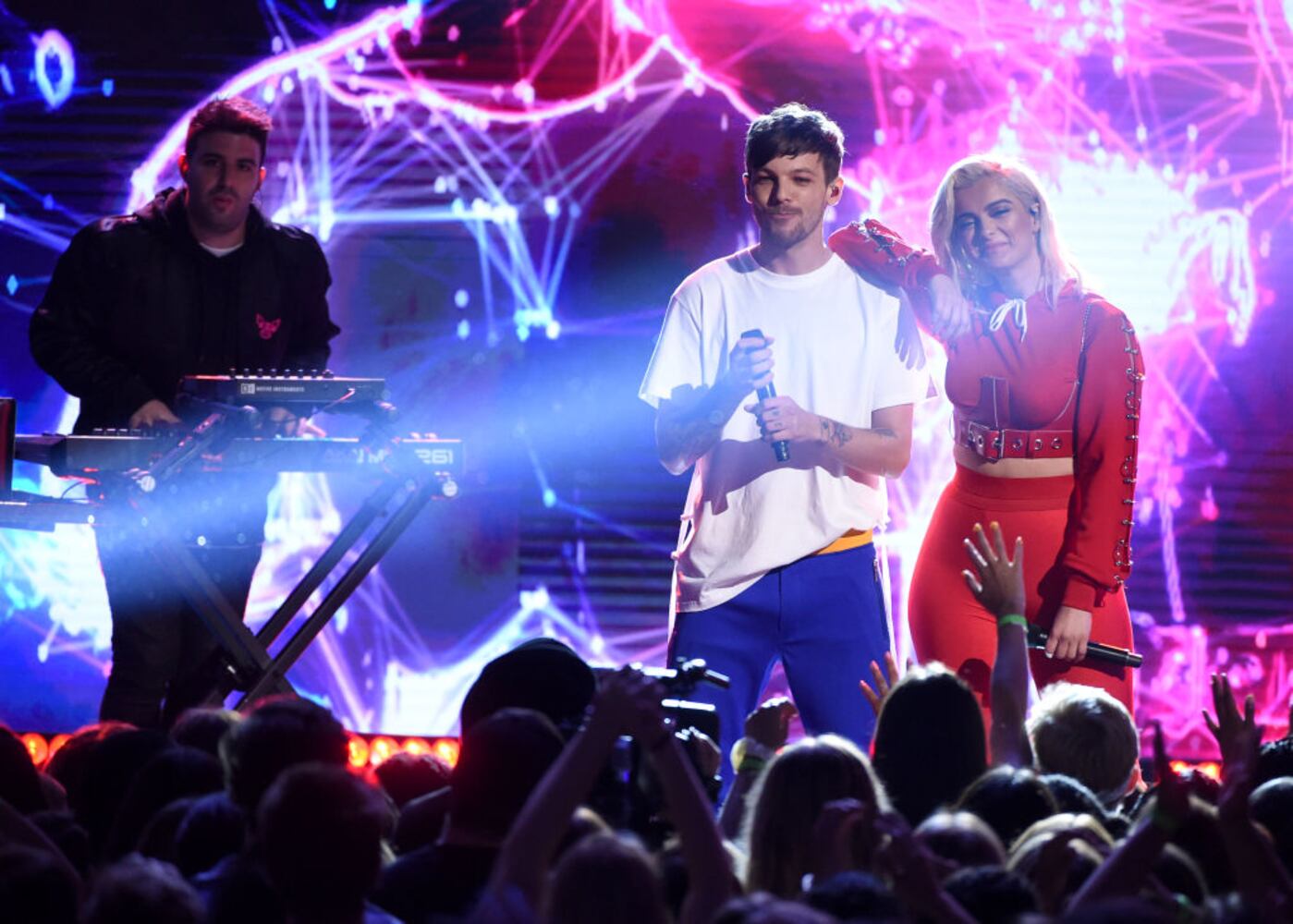 Photos: 2017 Teen Choice Awards show