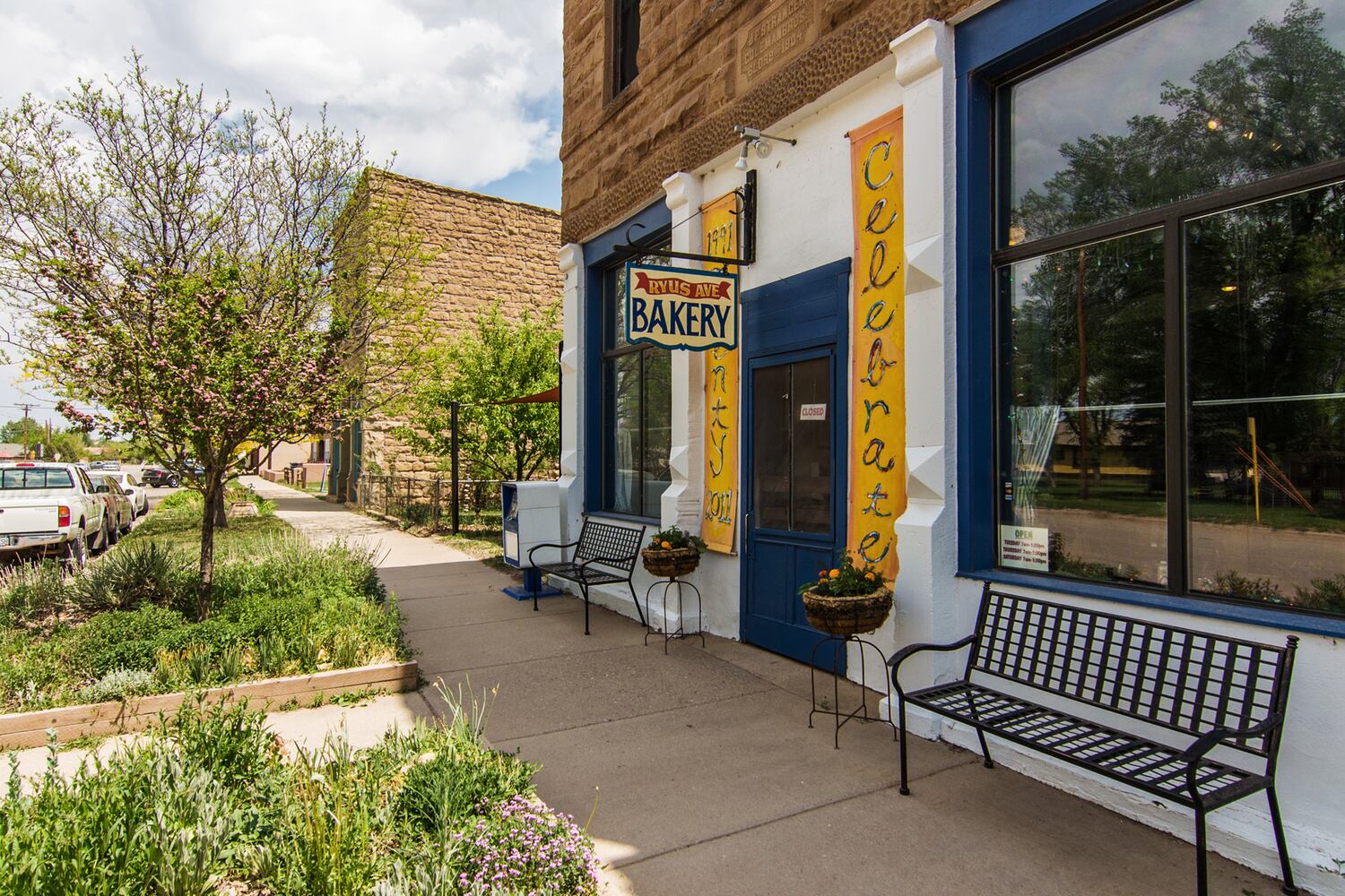 Uptop dates back to 1877, has panoramic views of Rocky Mountains