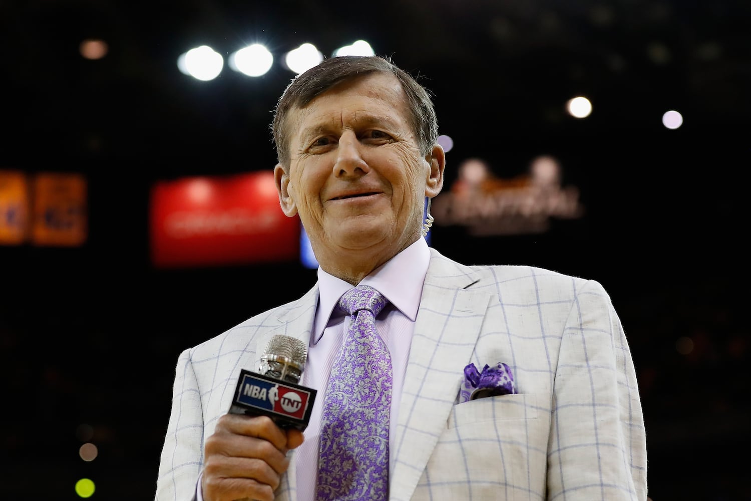 Photos: Craig Sager’s craziest suits