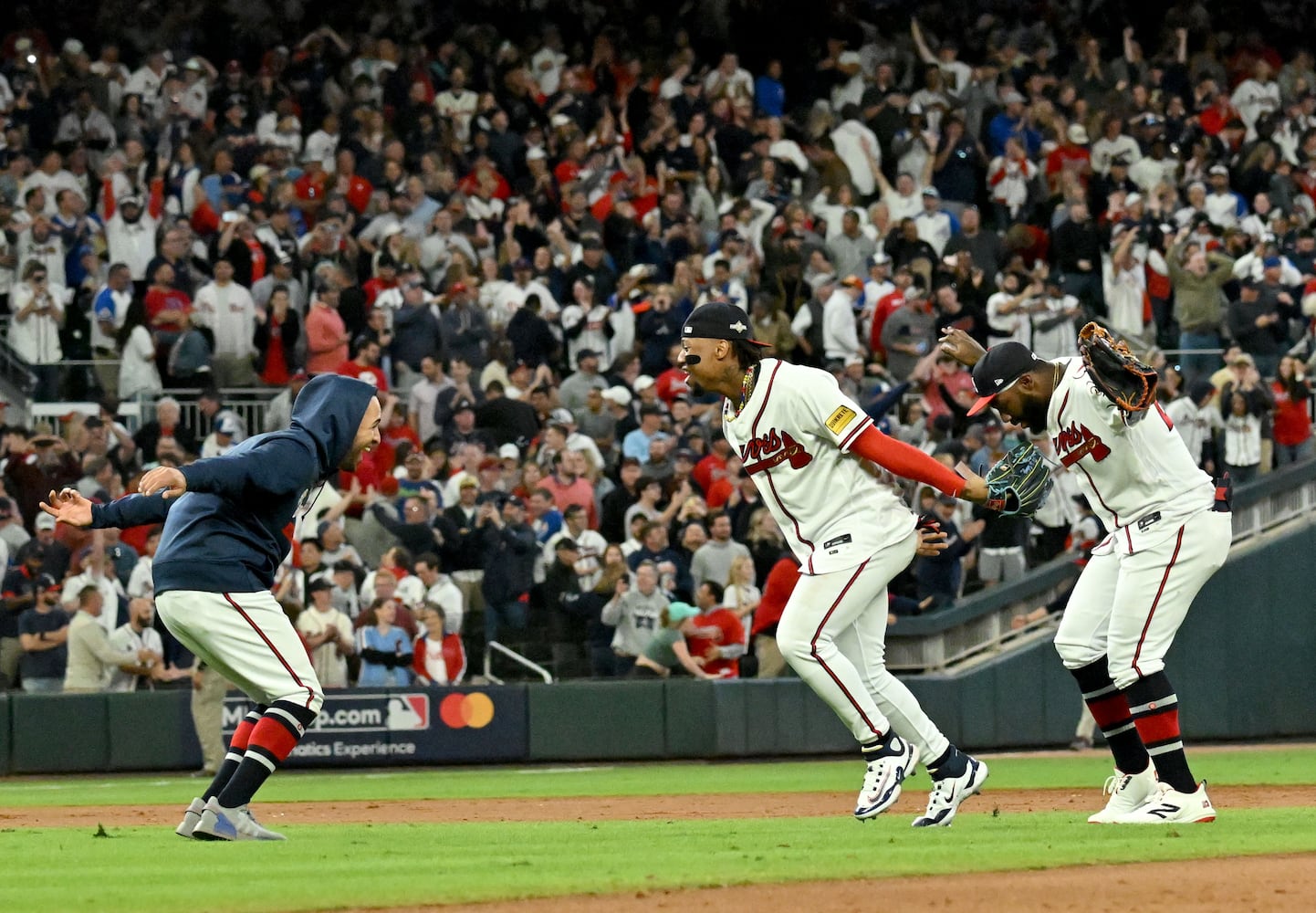 Game 2 of NLDS - Braves vs. Phillies
