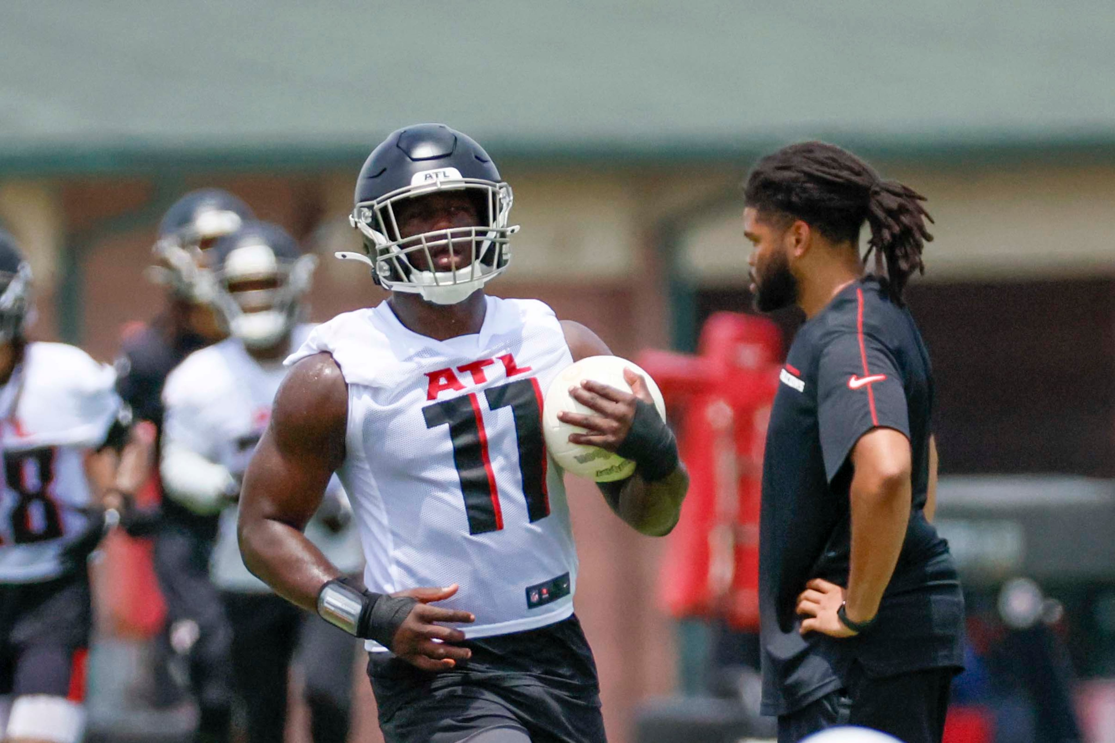 Atlanta Falcons linebacker Jalon Walker participates in a drill during minicamp at the Atlanta Falcons Training Facility on Wednesday, June 11, 2025, in Flowery Branch. (Miguel Martinez/AJC)