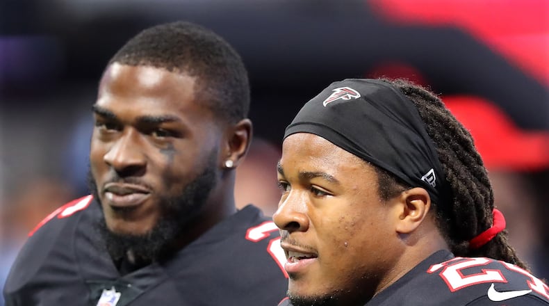 October 1, 2017 Atlanta: Falcons running backs Tevin Coleman and Devonta Freeman prepare to play the Bills in a NFL football game on Sunday, October 1, 2017, in Atlanta.   Curtis Compton/ccompton@ajc.com