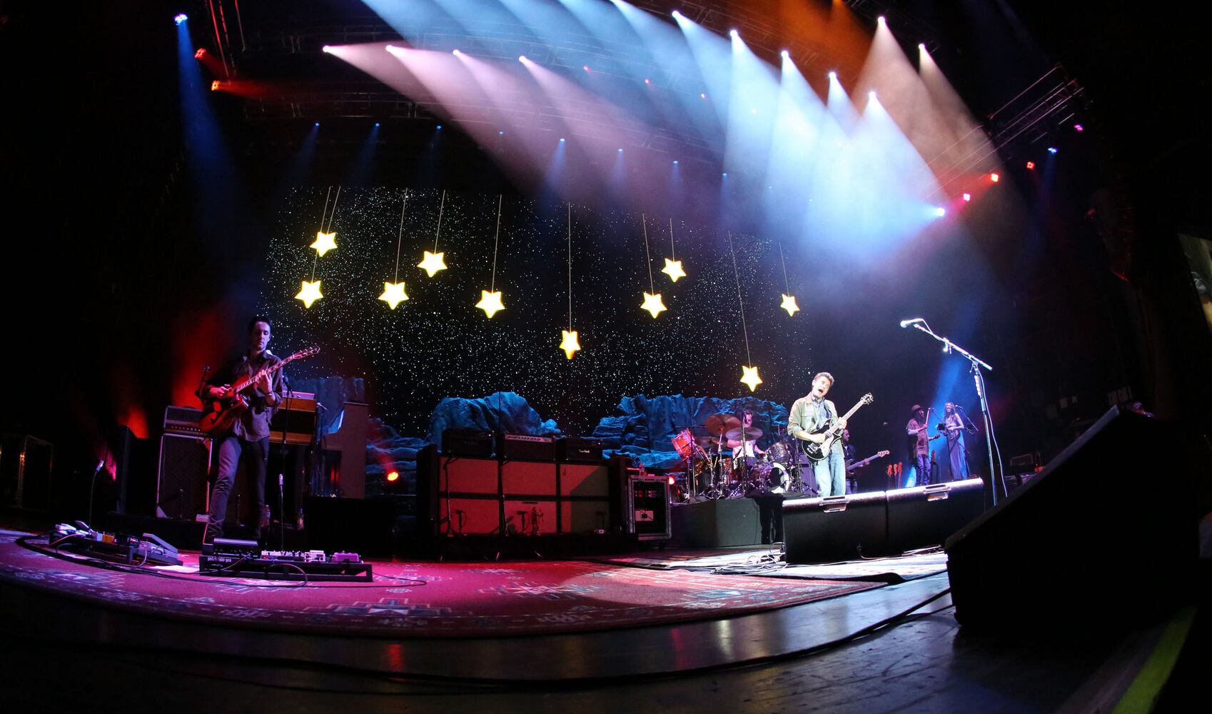 Born and Raised World Tour 2013