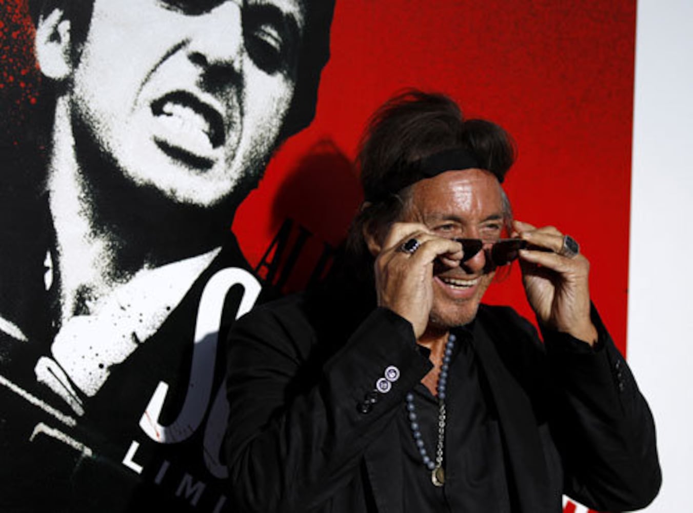 Pacino reunites with 'Scarface' cast for film tribute