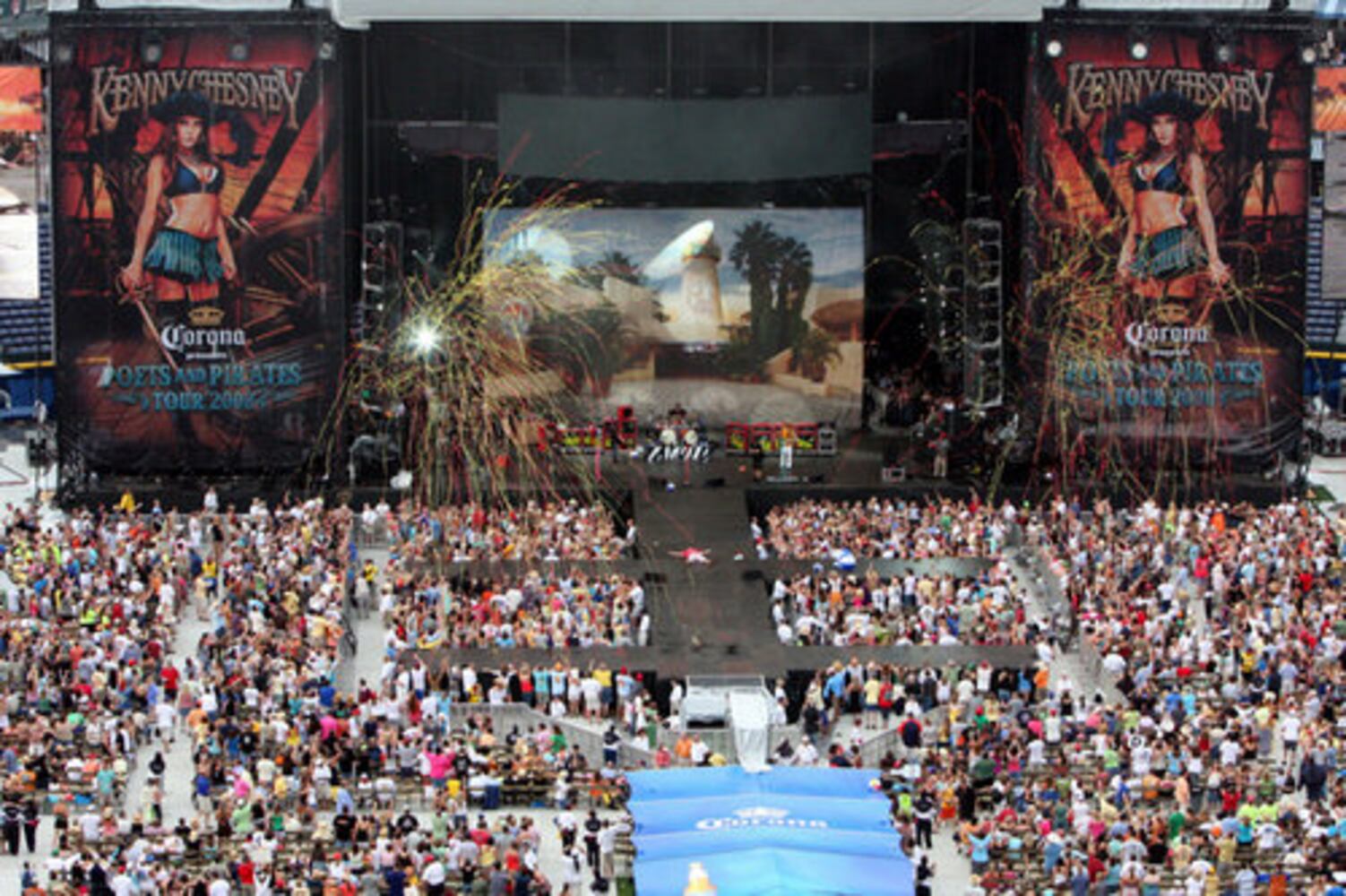 Turner Field goes country
