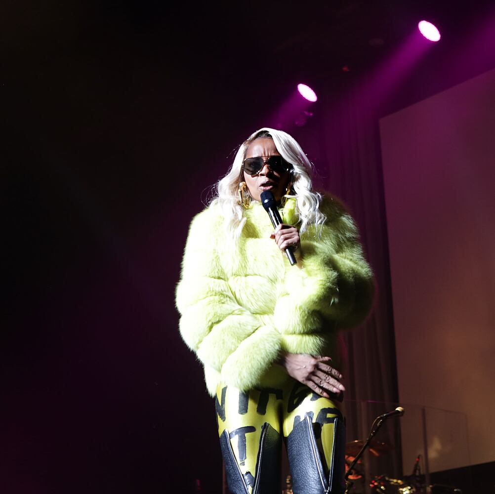 Mary J. Blige at the Fox Theatre