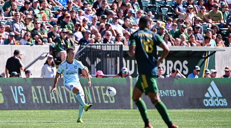 Atlanta United's Brooks Lennon settles the ball during the first half against the host Timbers on Sunday. (Photo by Dakota Williams/Atlanta United)
