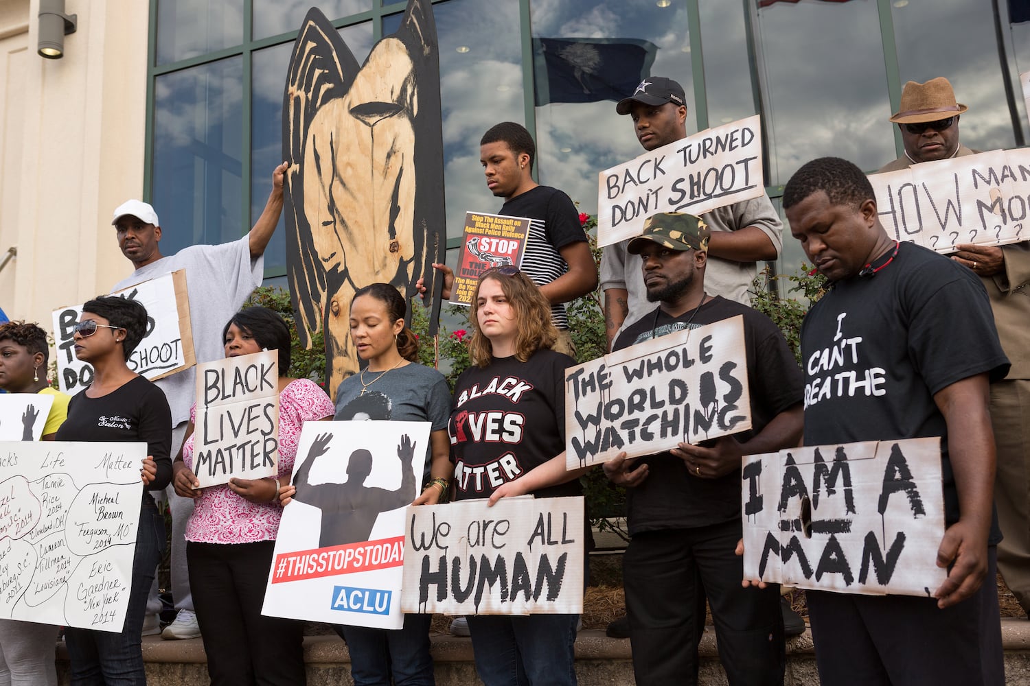 Rally against S.C. police shooting