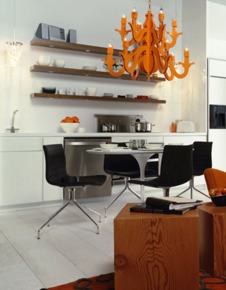 Chandeliers a hot home decor trend