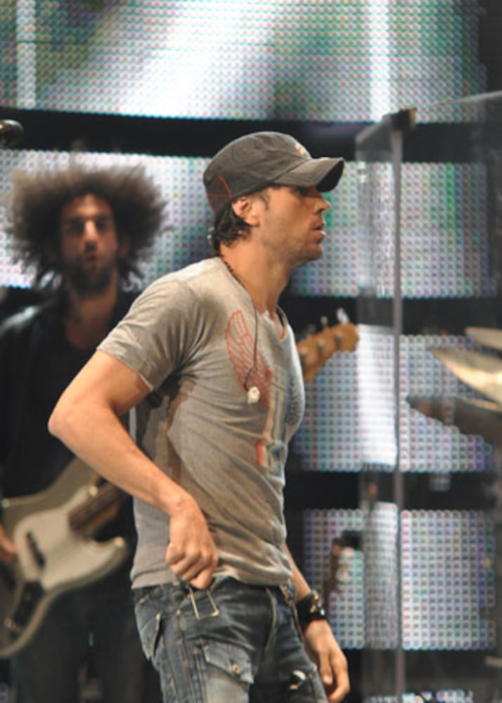 Enrique Iglesias at Rodeo Houston