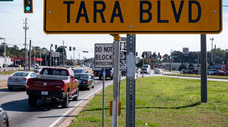 Tara Boulevard, one of Clayton County's main thoroughfares, lacks sidewalks in many of its most congested areas. (Ben Gray for the Atlanta Journal-Constitution).