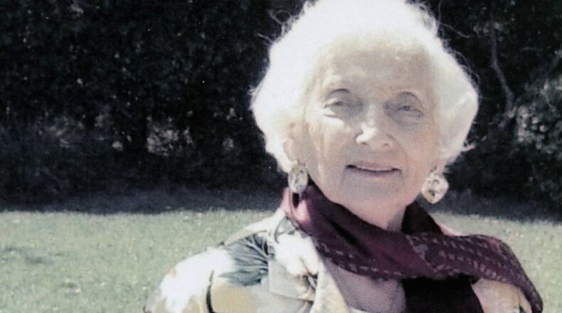 Betty Perloe, a retired nurse who had once cared for elderly family and friends, suffered in her final days and needed heavy doses of morphine to help ease the pain, a lawsuit alleges. (Family photo)