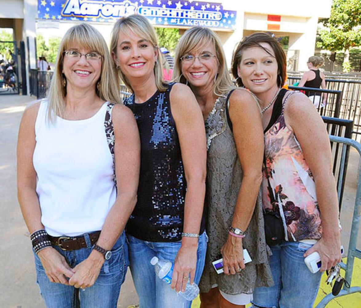 Kid Rock's "Born Free" tour