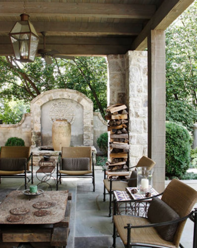 A new-old house for a modern family