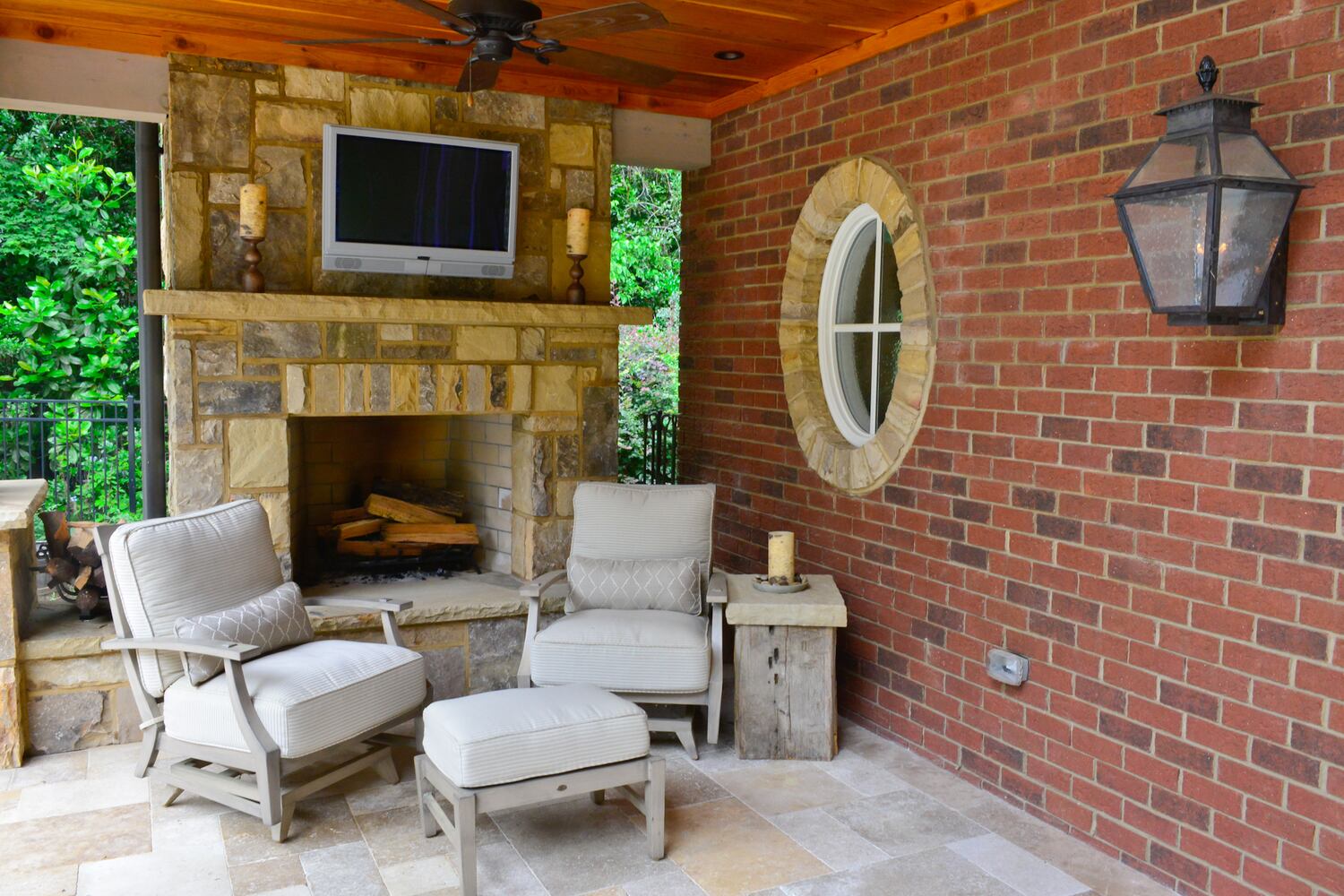 Outdoor entertainment