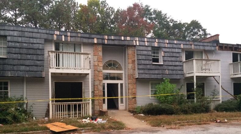 A building at Creekside Forest Apartment Homes off I-20, photographed Wednesday, Nov. 2, 2016. JOSHUA SHARPE/JOSHUA.SHARPE@AJC.COM