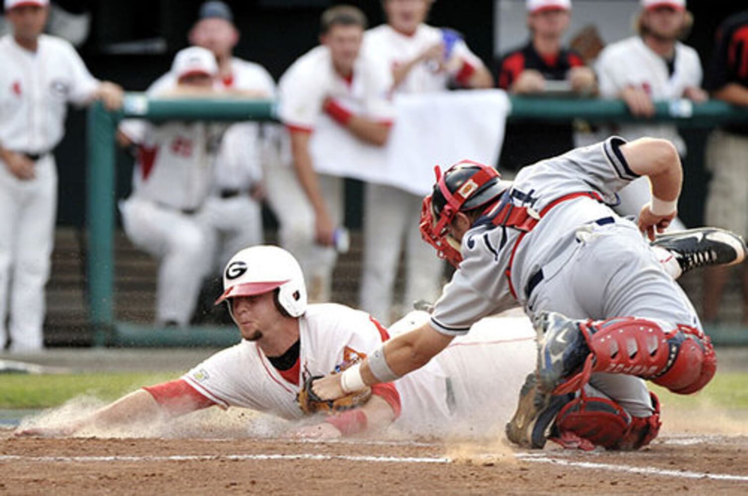 CWS finals, Game 1: Georgia vs. Fresno State